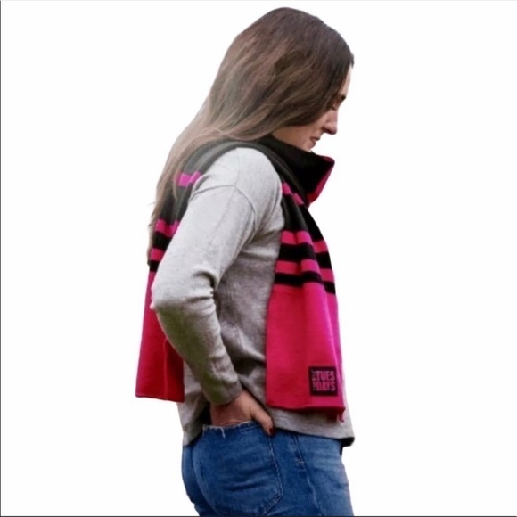 T Mobile Tuesday Black and Pink Striped Scarf - Picture 2 of 8